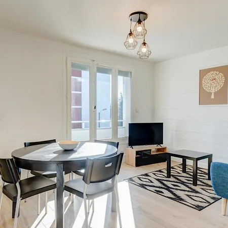 Le Majuscule-centre-ville-parking-wifi Appartement